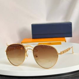 Picture of LV Sunglasses _SKUfw56808869fw
